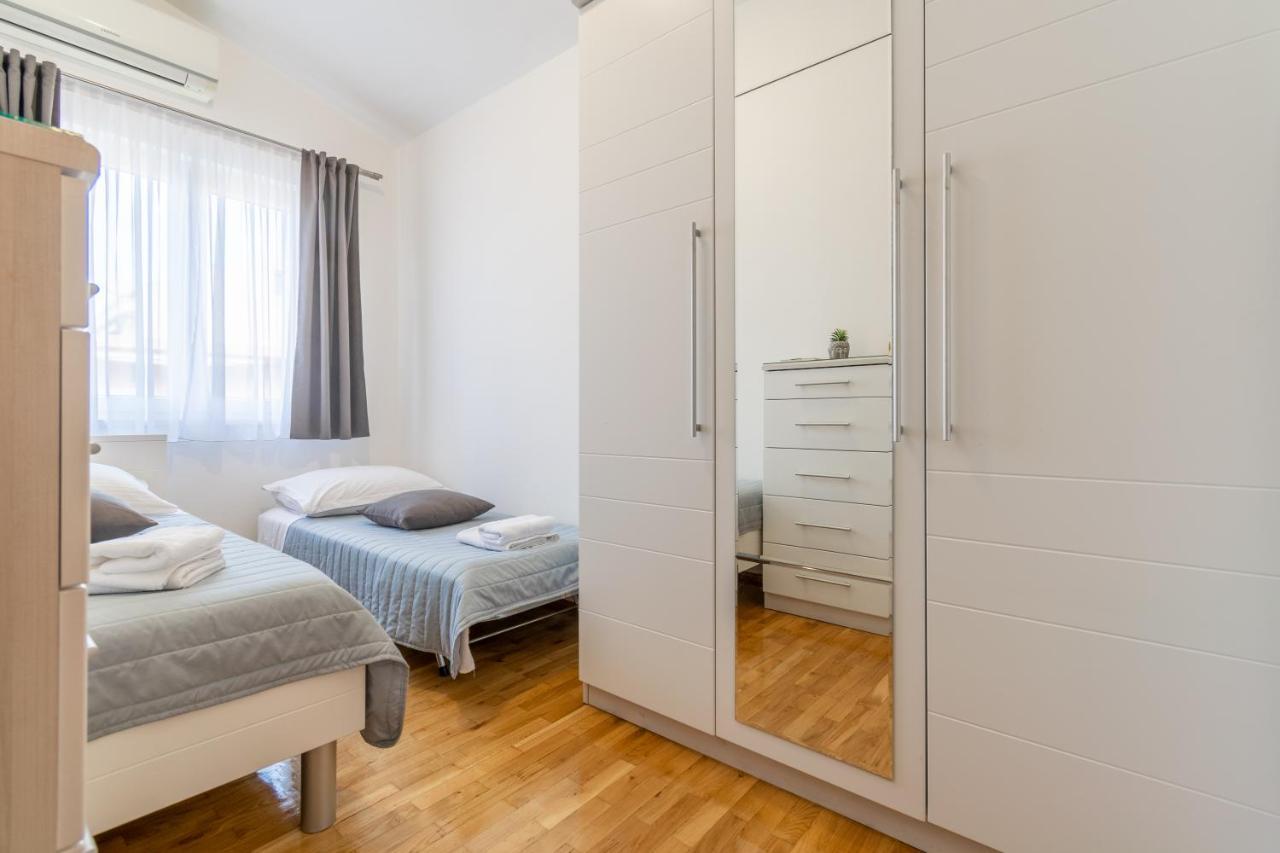 Iva With Sea View Appartement